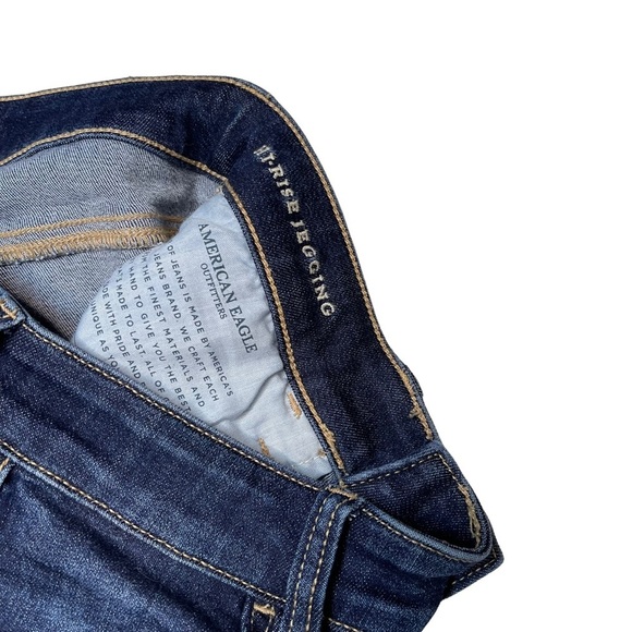 American Eagle Distressed Dark Wash Hi Rise Jegging Jeans - Picture 6 of 9